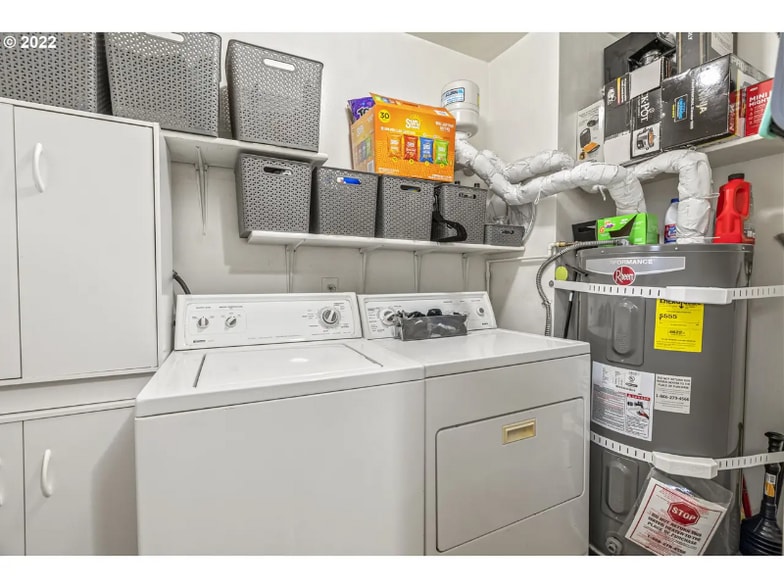 Building Photo - 1059 17th Ave