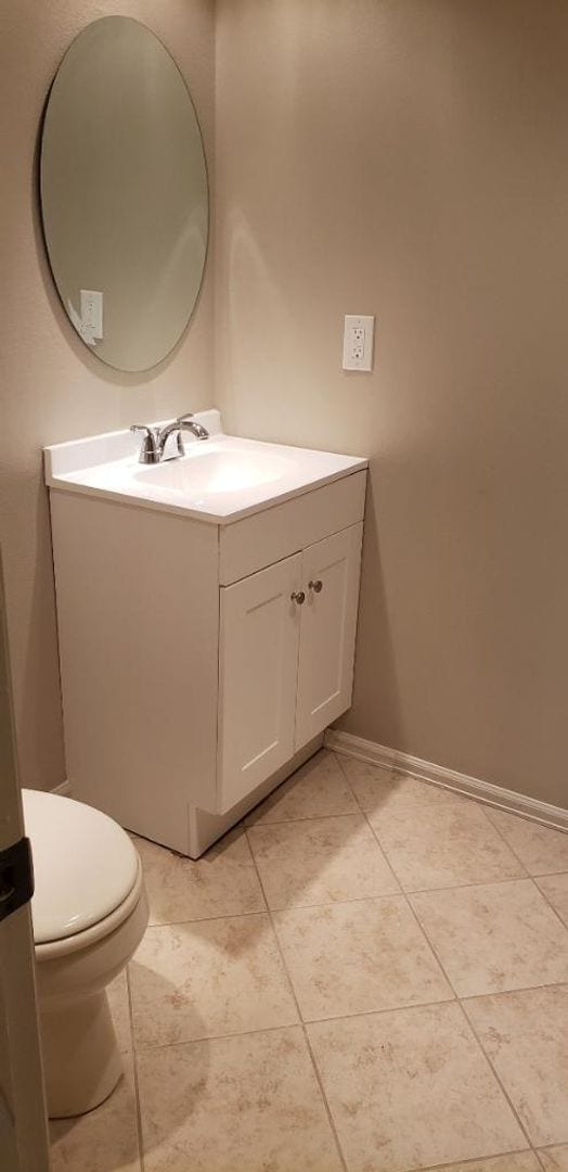 Building Photo - Recent Remodel, 3 Bedroom, 2 Bath Home - Available April 3rd