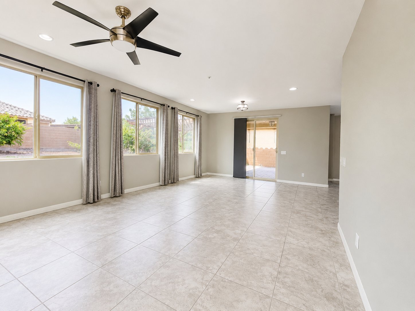 Building Photo - 3693 E Rakestraw Ln
