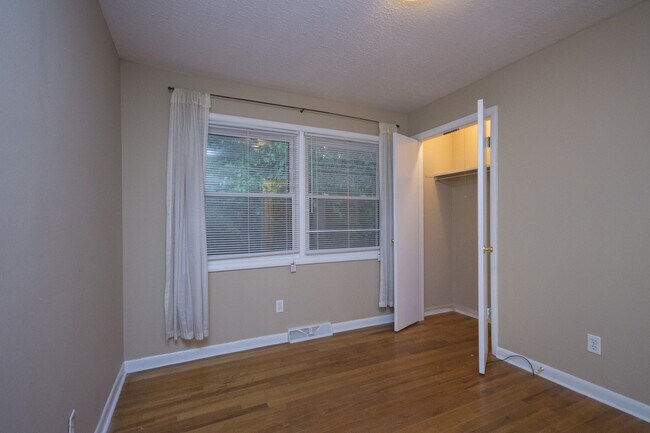 Building Photo - All on one level comfort rancher