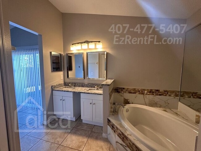 Building Photo - 1846 Spruce Ridge Dr