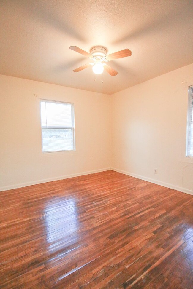 Building Photo - Section 8 Welcome! Amazing Remodeled 4 Bed...