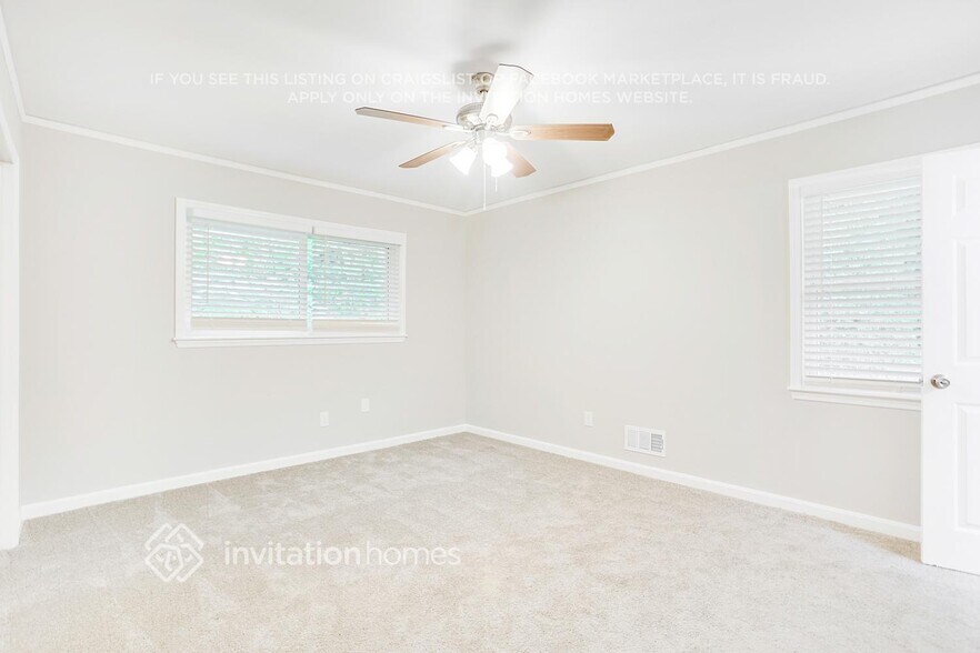 Building Photo - 1499 Mill Acres Dr SW