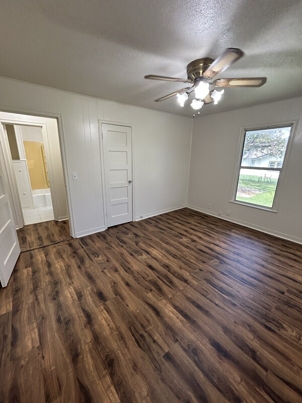 Building Photo - 157 FM 3393