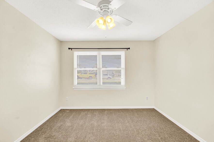 Building Photo - 7525 Melody Ln