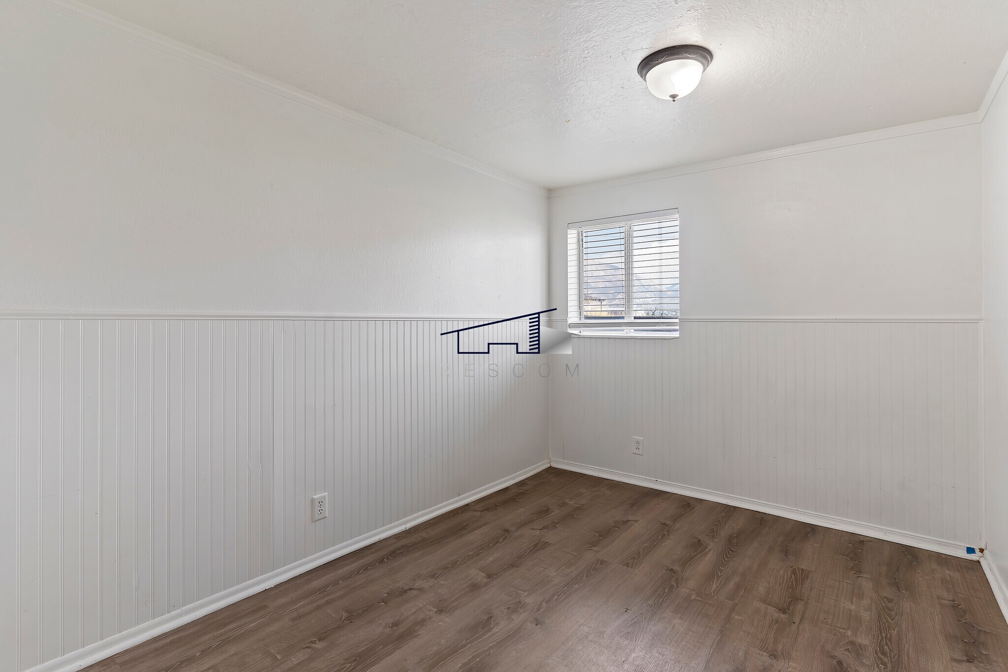 Building Photo - 1721 N 750 W