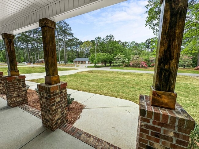 Building Photo - Introducing Your Dream Home in Nash County's Tar River Reservoir Area!  Lawn Care Included!