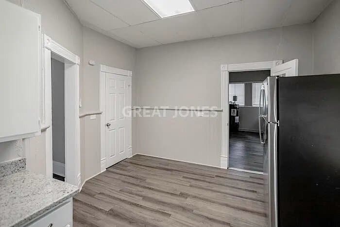 Building Photo - 2911 Beacon Ave