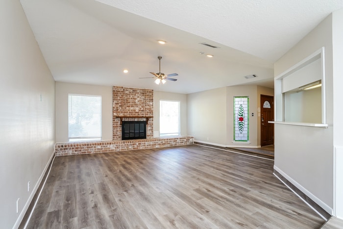 Building Photo - 13823 Swiss Hill Dr