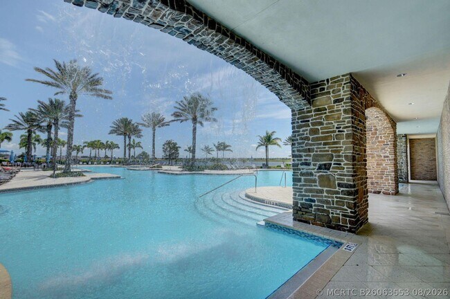 Building Photo - 799 Hookline Cir