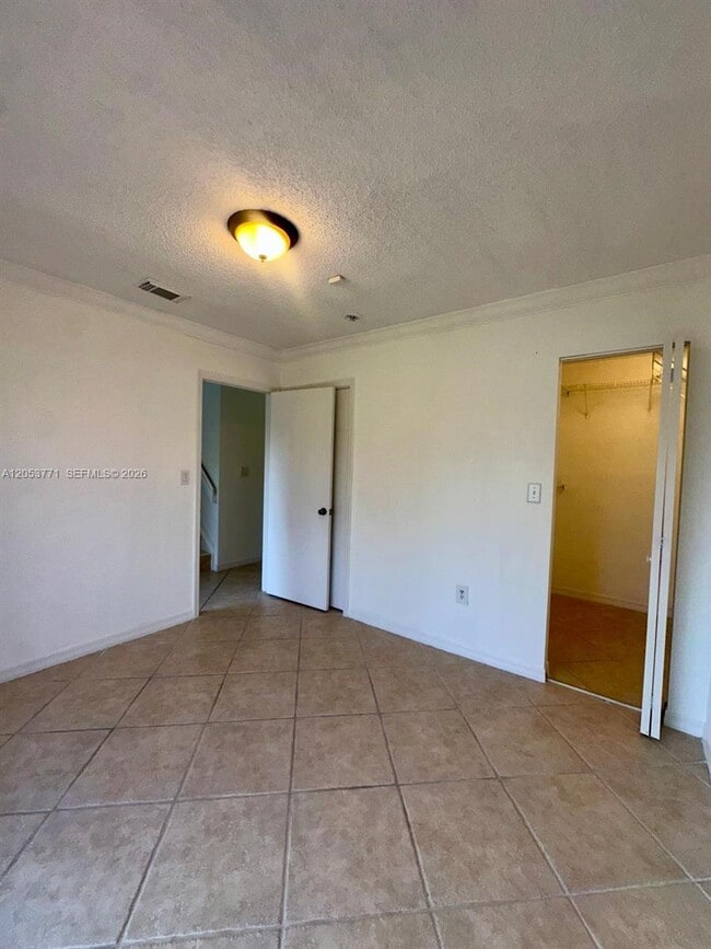 Building Photo - 15334 SW 36th Terrace
