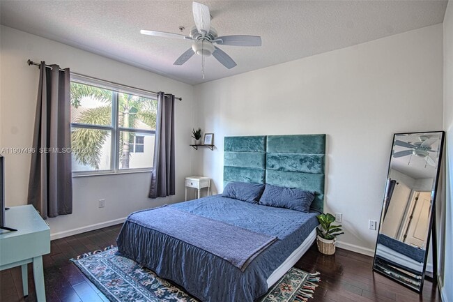 Building Photo - 1430 NW 48th Dr