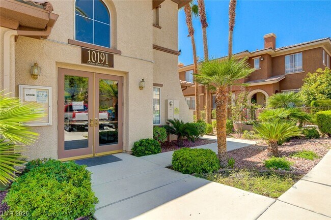 Building Photo - 10125 Cedar Key Ave