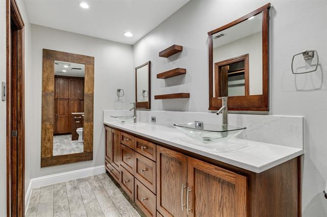 Building Photo - 1309 N Trail Dr