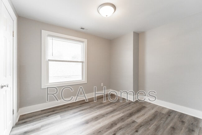 Building Photo - 3416 N Capitol Ave