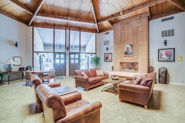 Building Photo - 7436 E Chaparral Rd