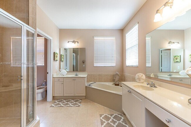 Building Photo - 15226 SW 29th Terrace