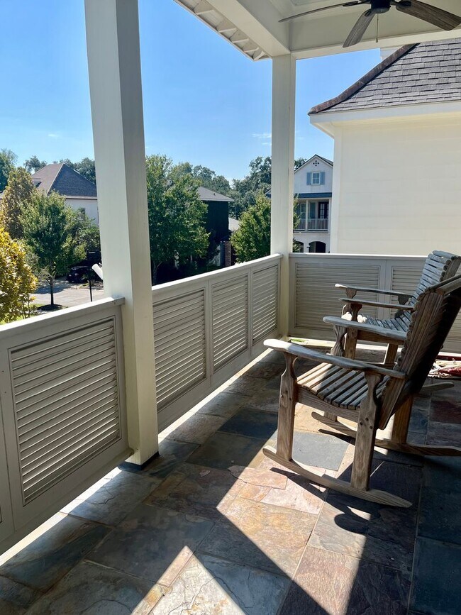 Building Photo - Beautiful Home in Rouzan of Southdowns neighborhood!