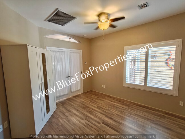 Building Photo - 12628 N Running Coyote Dr