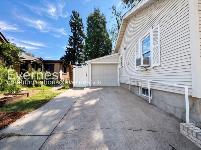 Building Photo - 3596 S Bannock St