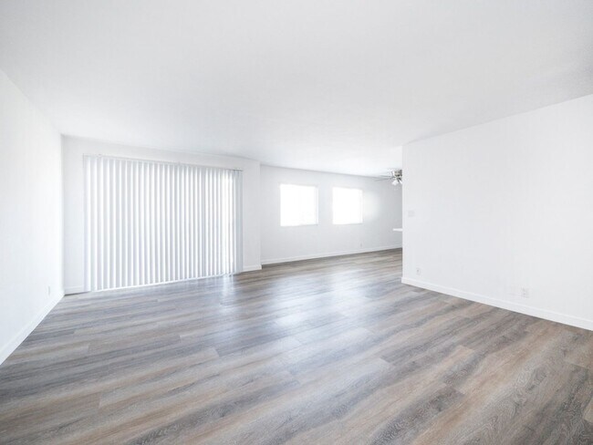 Interior Photo - 1641 Veteran Ave