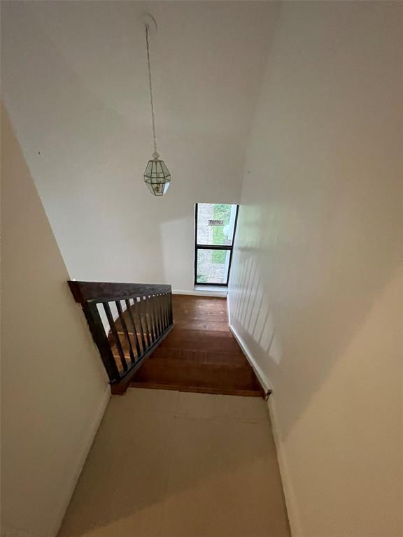Building Photo - 2718 S University Dr
