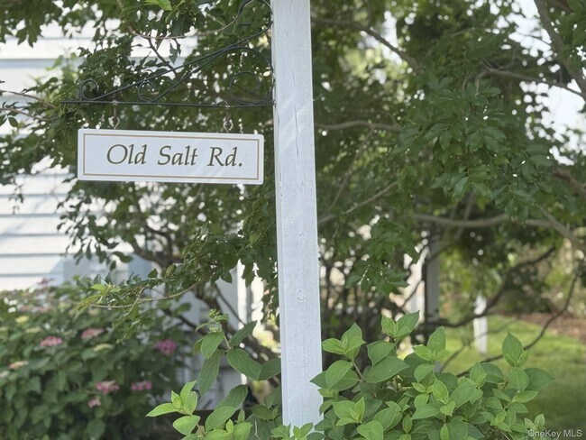 Building Photo - 315 Old Salt Rd