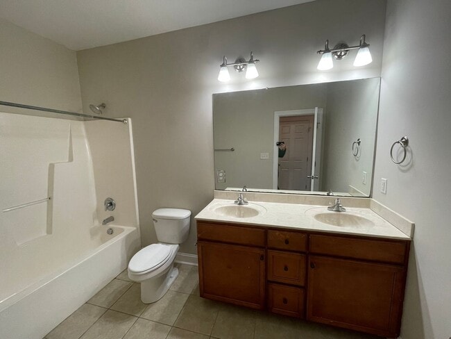 Building Photo - 6776 Flat Rock Rd