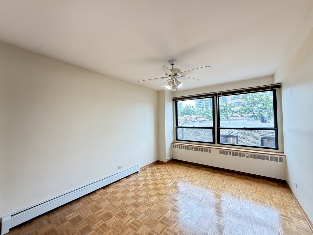Building Photo - 4180 N Marine Dr