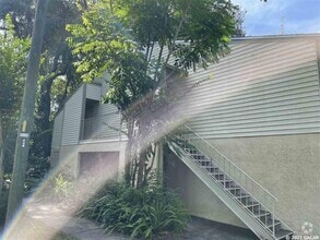 Building Photo - Great Condo In Tumblin Creek