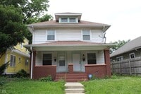Building Photo - 1214 N Oakland Ave