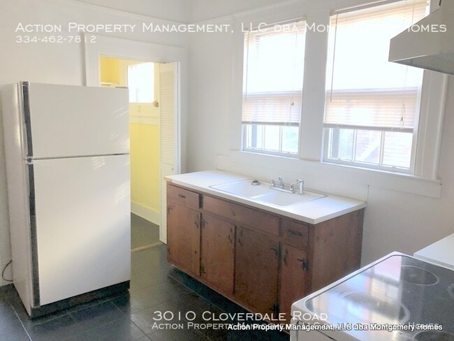 Building Photo - 3010 Cloverdale Rd