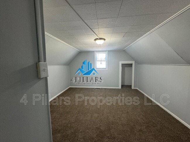 Building Photo - 5091 Central Ave
