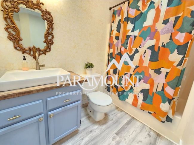 Building Photo - Gorgeous 3 Bedroom in Silverdale!