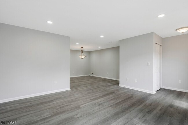 Building Photo - 3505 French Dr