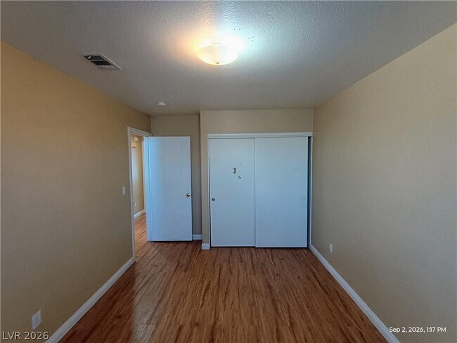 Building Photo - 3409 Edenville Dr