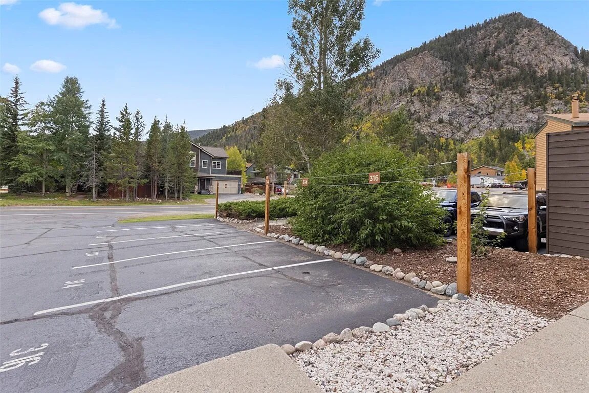 Building Photo - 99 Granite St