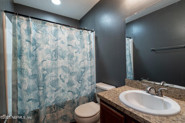 Building Photo - 8870 Inlet Bluff Dr