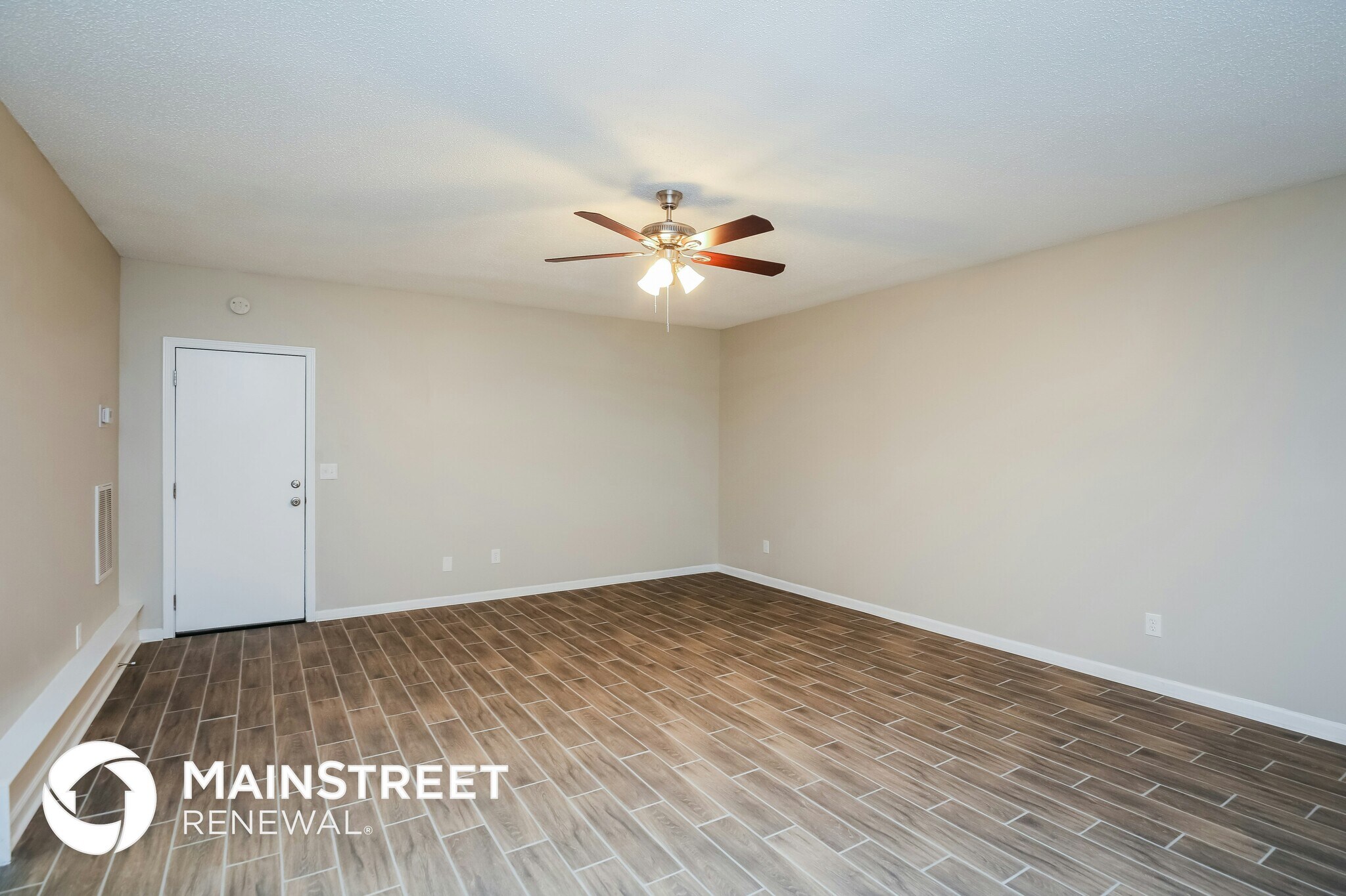 Building Photo - 5875 Sunflower Ct