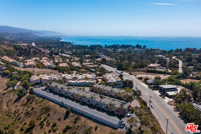 Primary Photo - 28711 Pacific Coast Hwy