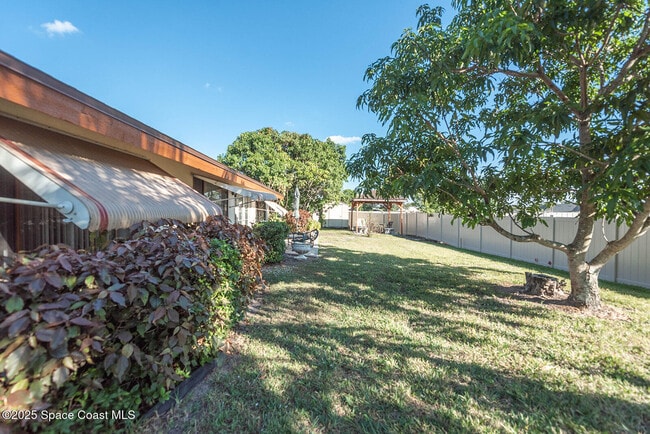 Building Photo - 1326 Cherry Hills Rd NE