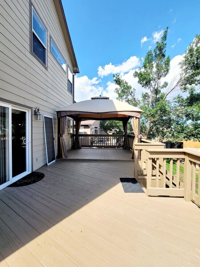 Building Photo - Boastful 3 Bedroom West Side home in gated...