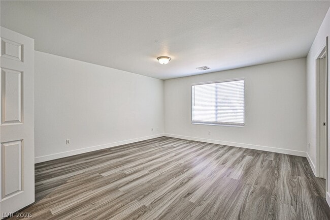 Building Photo - 6744 Philharmonic Ave