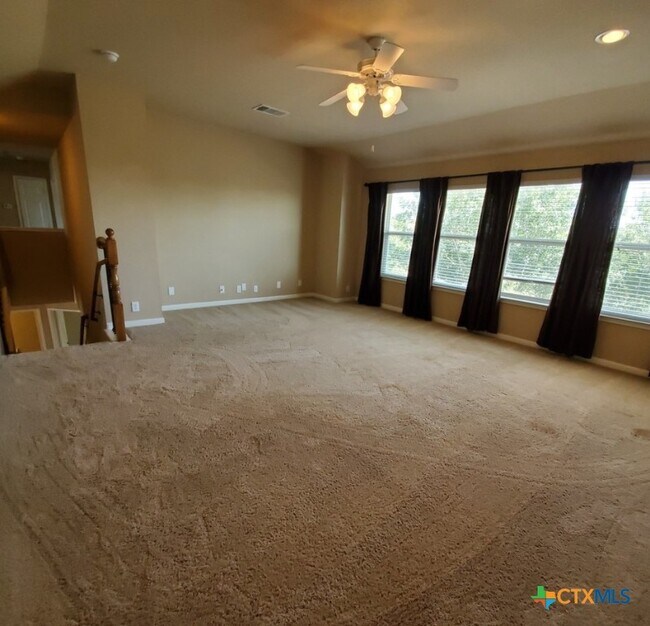 Building Photo - 310 Royal Troon Dr