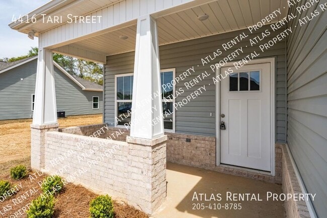 Building Photo - 4416 Tari St