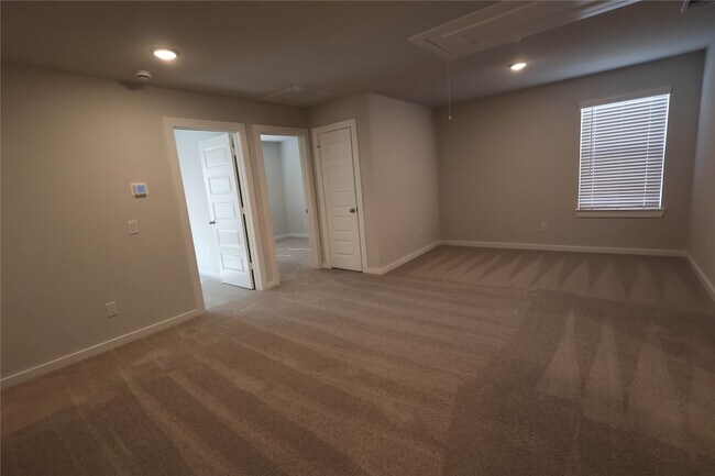 Building Photo - 8530 Blueberry Ash St