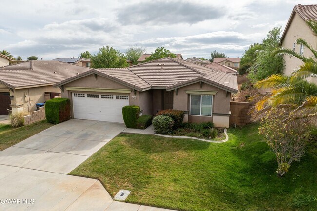 Building Photo - 42144 Madison Dr