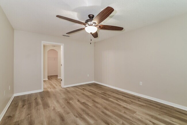 Building Photo - 2443 Bracknell Forest Trail