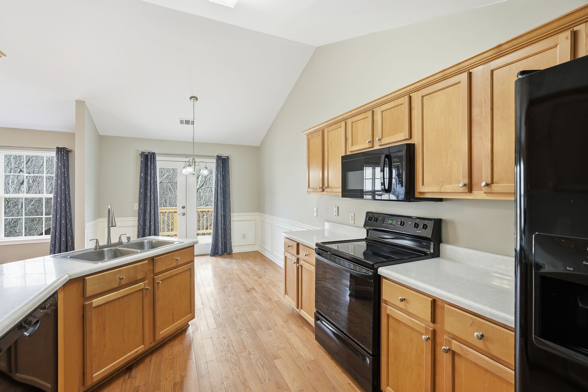 Building Photo - 5055 Blue Goose Ct