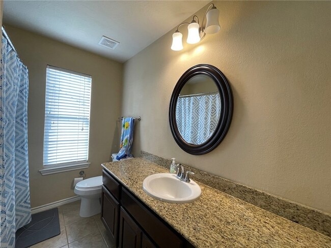 Building Photo - 6909 Appomattox Dr